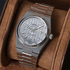 Land-Dweller White - GodTierMods