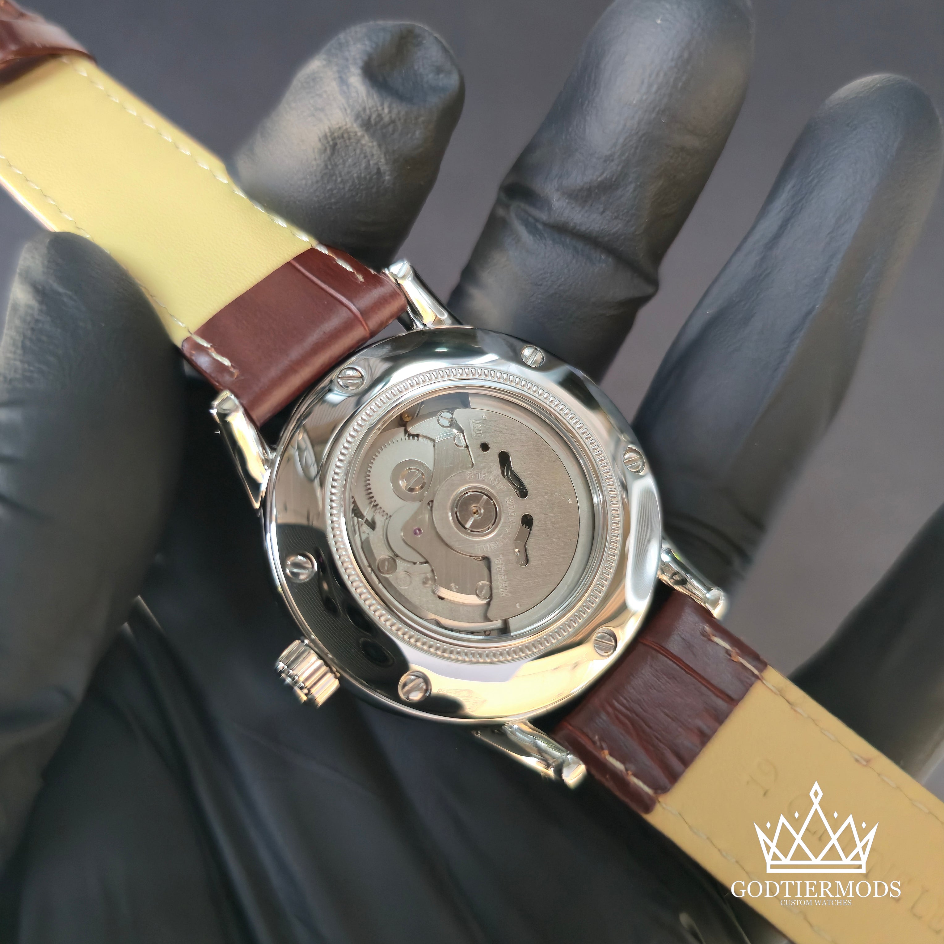 GMT Grand Seiko Ivory / Cream with Blue GMT Hand - GodTierMods