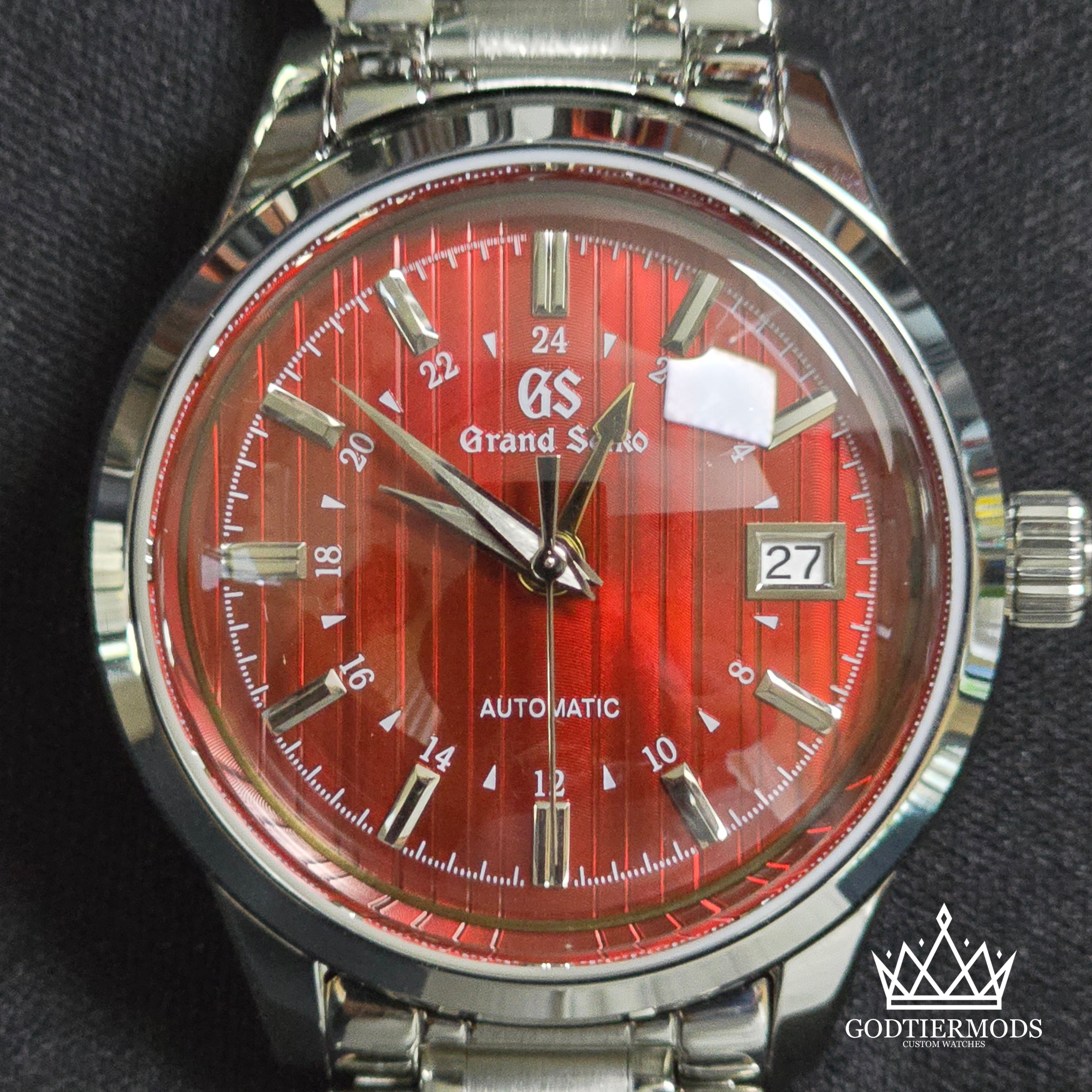 GMT Grand Seiko Crimson / Red  with Gold GMT Hand - GodTierMods