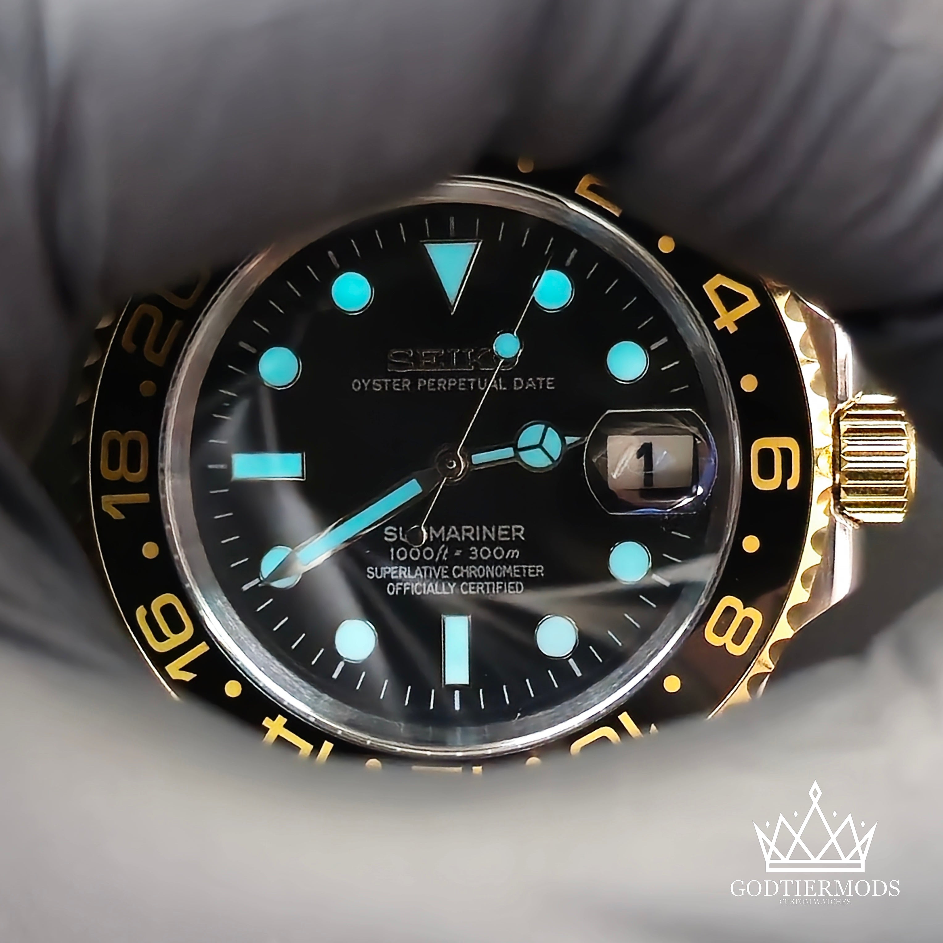 Submariner 2 Tone Gold | 24HR Bezel - GodTierMods