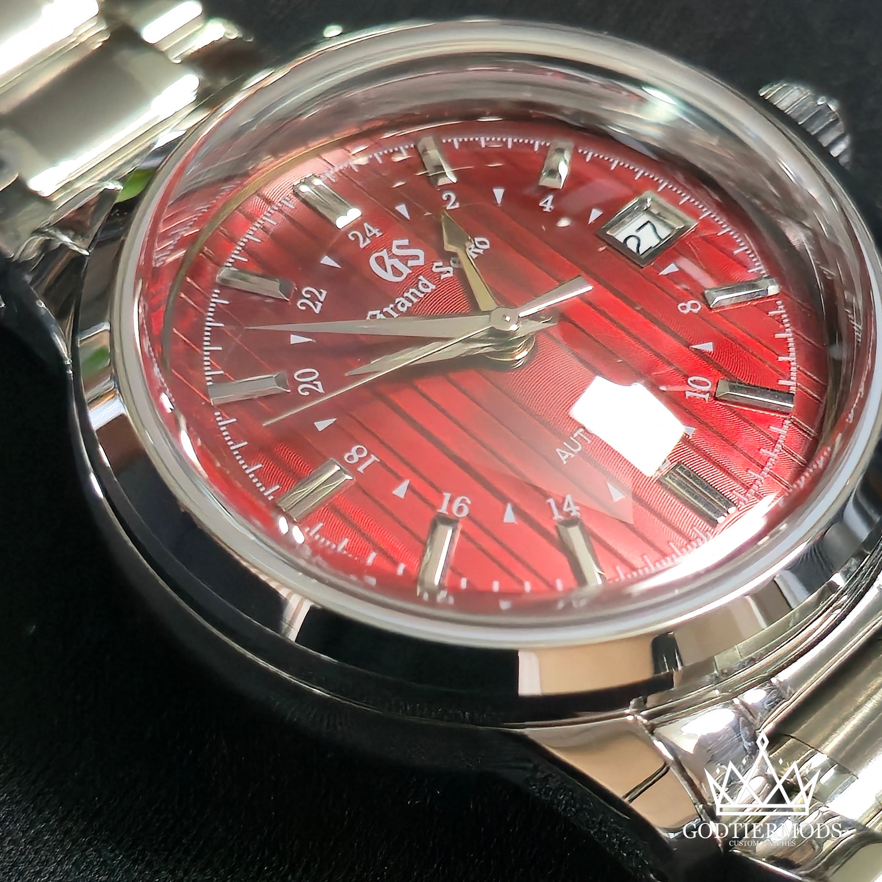 GMT Grand Seiko Crimson / Red  with Gold GMT Hand - GodTierMods