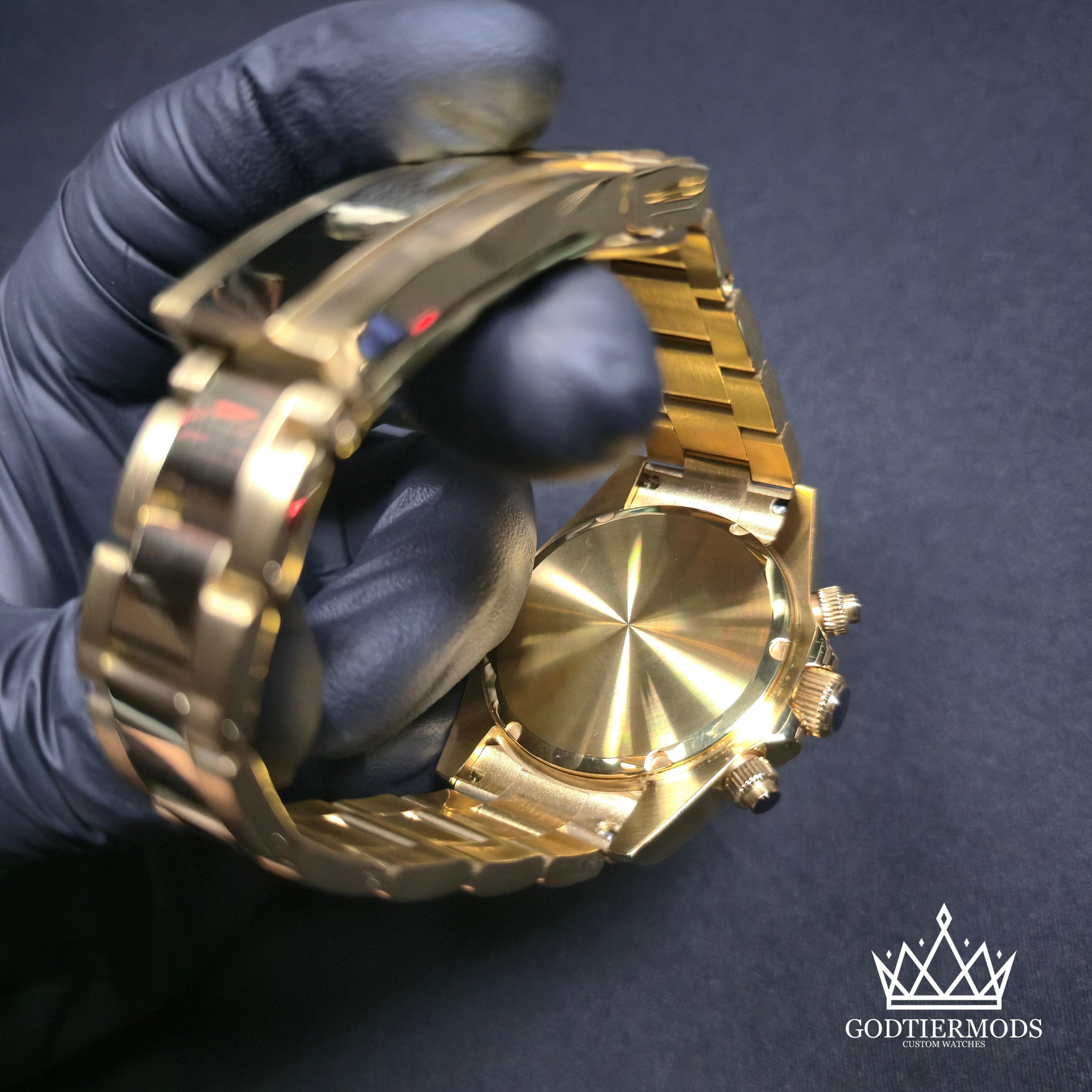 Daytona Gold Rainbow Diamond Paved Dial - GodTierMods
