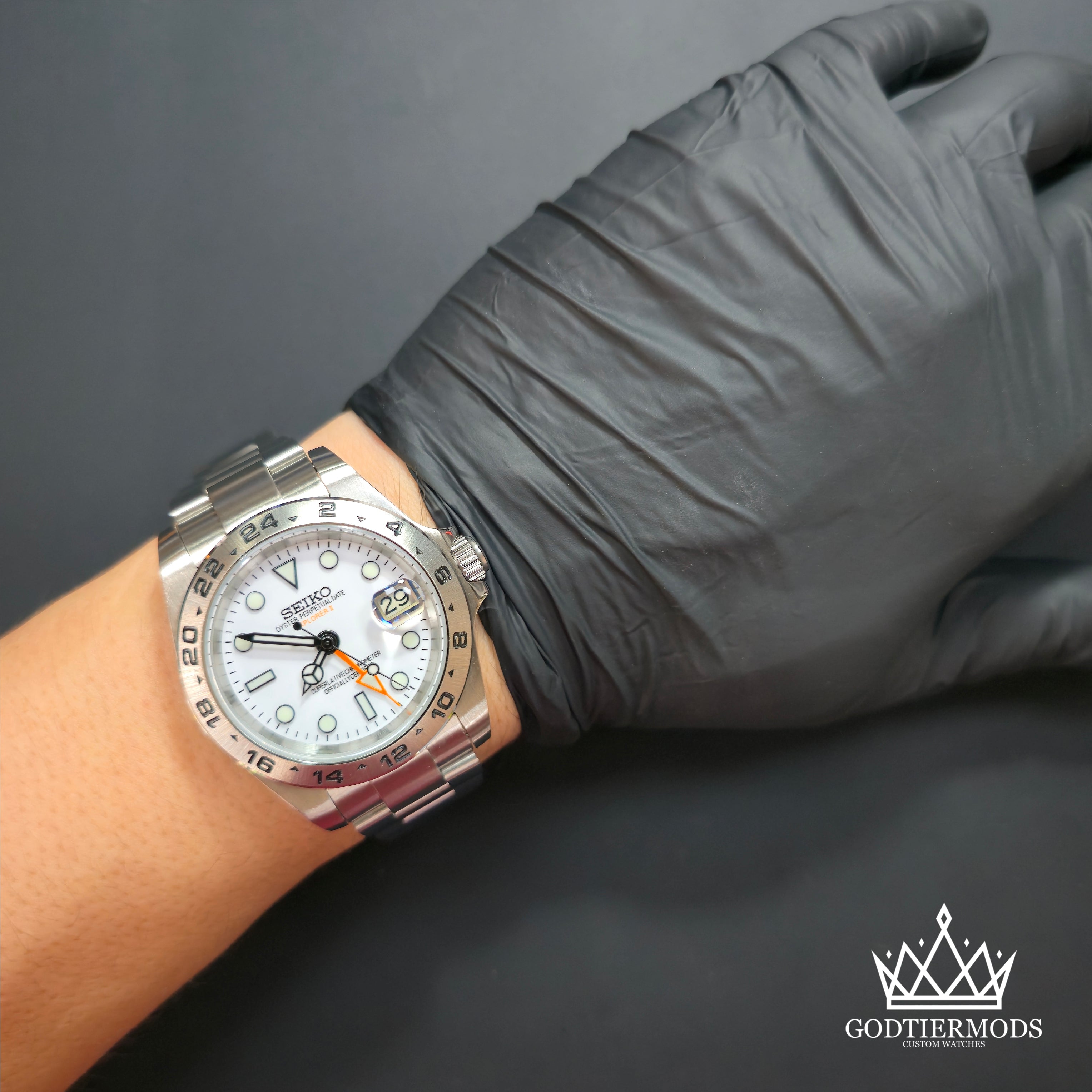 GMT Explorer II - GodTierMods