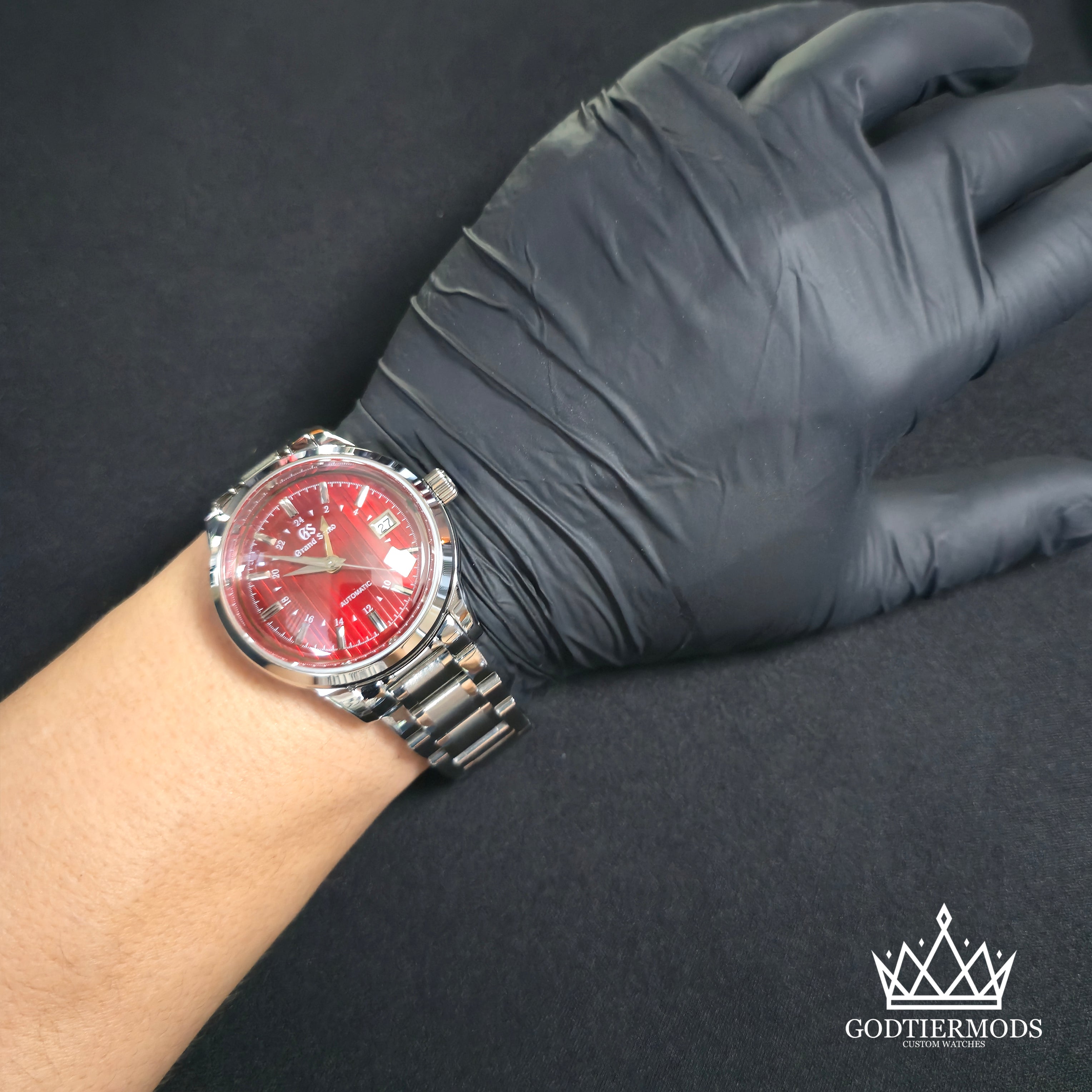 GMT Grand Seiko Crimson / Red  with Gold GMT Hand - GodTierMods
